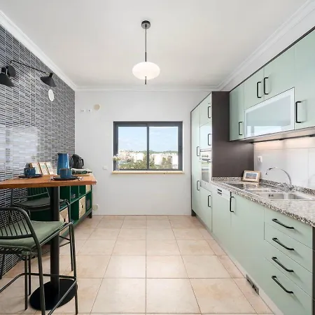 Loreto Floor Center With Indoor Pool * Lagos