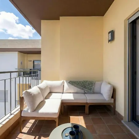 Loreto Floor Center With Indoor Pool *