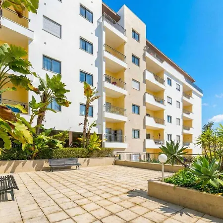 Loreto Floor Center With Indoor Pool * לאגוּ‏ש